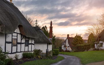 is Compton Chamberlayne thatch roofing popular